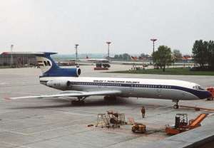 TU-154B-2, HA-LCE, 1995 üzemideje lejárt, szétdarabolták